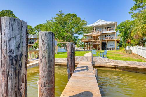 Indian Bay Apartment | Bayfront Oasis in Dauphin Island - Boat Access!