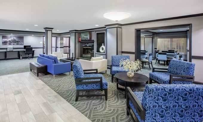 Canton Hotel | Baymont by Wyndham Canton