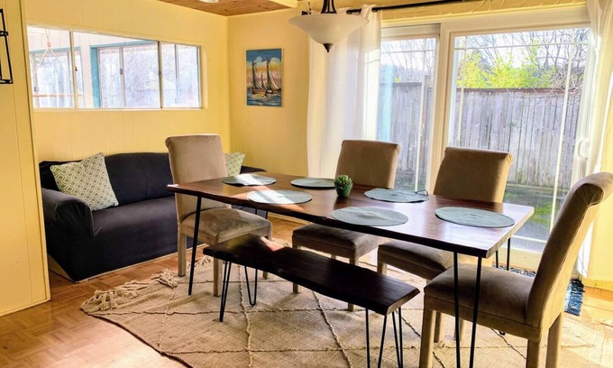 Bayside House | Bayside Retreat Family Friendly, Private.