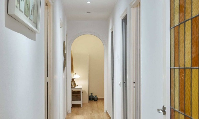 Sant Antoni Apartment | BBarcelona Calabria Flat