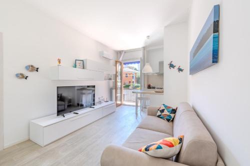 Arenzano Apartment | Beach 5 minutes away - Comfort Free Wifi & AC