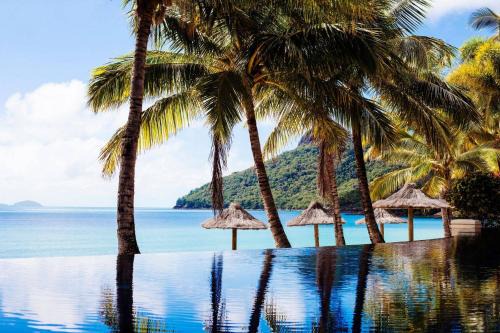 Hamilton Island Resort | Beach Club