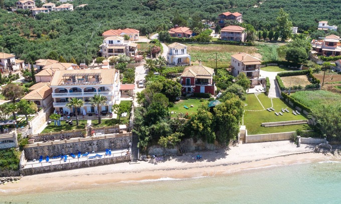 Psarou Villa | Beach Front Villa Gousetis