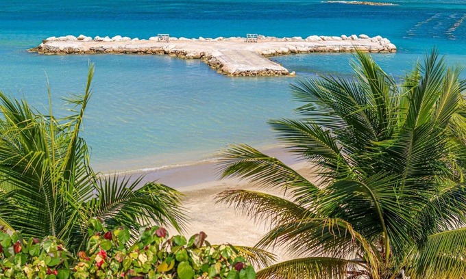 St. Ann's Bay Villa | Beach Holidays at Marina Villa