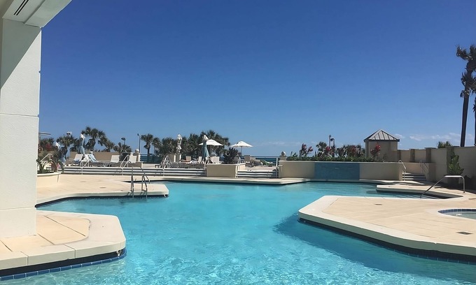 Brush - Stewarts Resort | Beach Vacay Starts Here! 3 Relaxing Units! 2 Pools & Spa Center, Game Room!