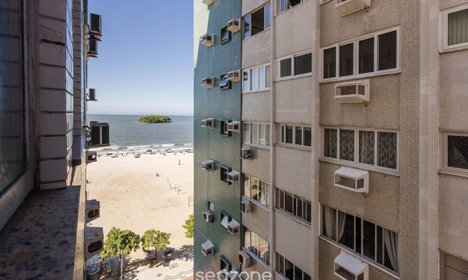 Centro Apartment | Beachfront apt BC Center Close to Attract. Eal0704