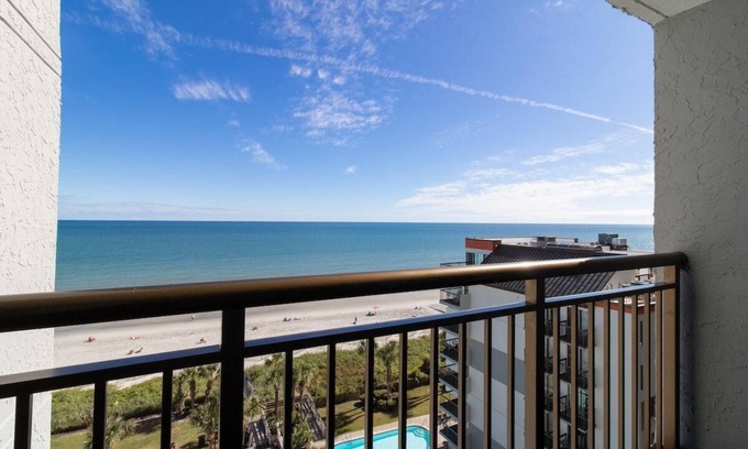 Myrtle Beach Resort | Beachfront Bliss in our OF 3 BR Condo 9th Floor