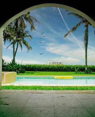 Anton Lizardo Apartment | Beachfront house Private beach Pool 6 people