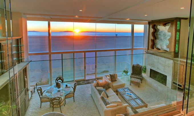 Hollywood House | Beachfront-Luxury Glass House - Unbeatable 360° Rooftop View