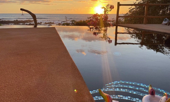 Troncones House | Beachfront Luxury home/w hot tub and infinity pool