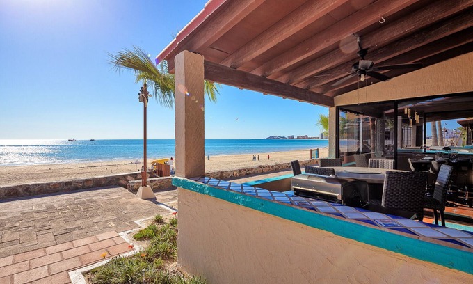 Ferrocarrilera House | Beachfront Paradise 2 BR 2 BA in Las Gaviotas Resort 1st FL Unit 413