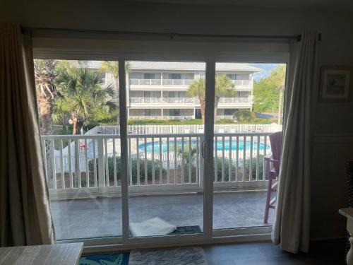 Seagrove Beach Apartment | Beachwood Villas 10E