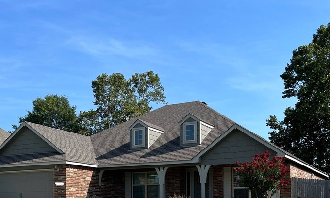 Tulsa House | Beautiful and spacious 3 bedroom, 2 bathroom home w/perfect central location!