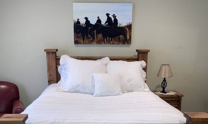 Abilene House | Beautiful and spacious private room!