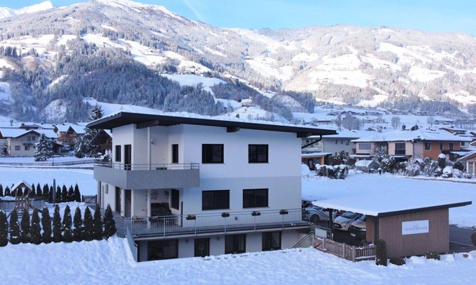 Finsing Apartment | Beautiful apartment for 5 people with WIFI, TV and terrace