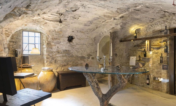 Pietrabruna Apartment | Beautiful apartment for 4 guests with WIFI, TV and terrace