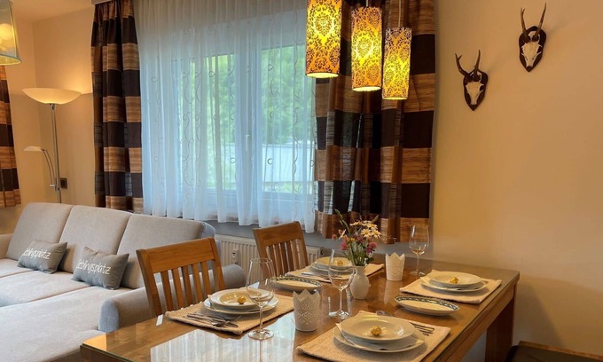 Schuttdorf Apartment | Beautiful apartment for 4 people with WIFI, TV, balcony and parking