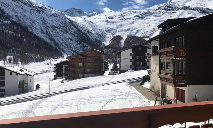 Saas-Fee Apartment | Beautiful apartment for 6 people with WIFI, TV and balcony