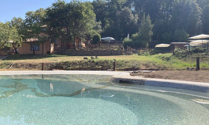 Castagneto Carducci Villa | Beautiful apartment in villa for 4 guests with A/C, pool, WIFI, TV, patio and pets allowed