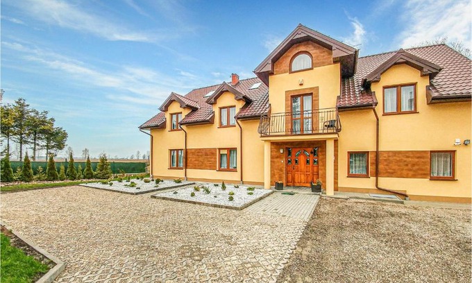 Polchowo Apartment | Beautiful Apartment In Polchowo