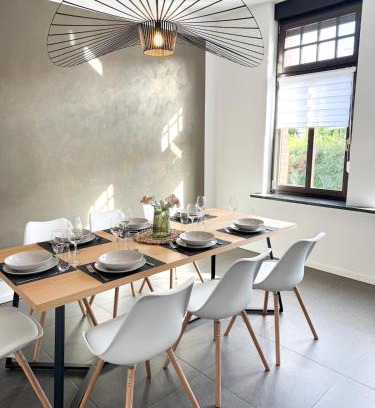 Rhein-Erft-Kreis District Apartment | Beautiful Apartment Köln 15 Min to Phantasialand