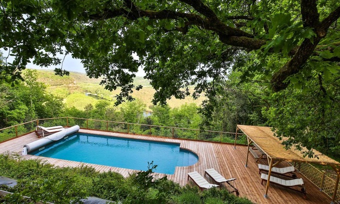 Carsac-Aillac House | Beautiful countryside house with river views