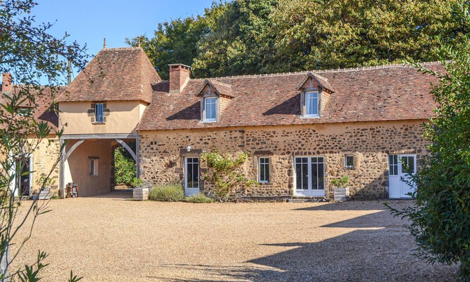 Domfront-en-Champagne House | Beautiful home in Domfront en Champagne