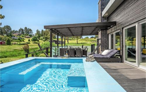 Egsmark Strand House | Beautiful Home In Ebeltoft