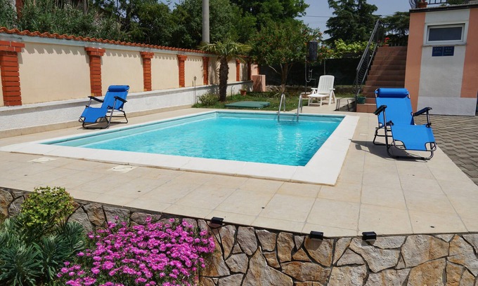 Kosinozici House | Beautiful house with pool and courtyard in a quiet location at Porec
