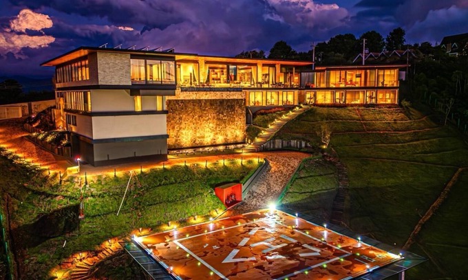 Campos do Jordao Cottage | Beautiful Mega House in the Mountains, Mansion in Campos do Jordão