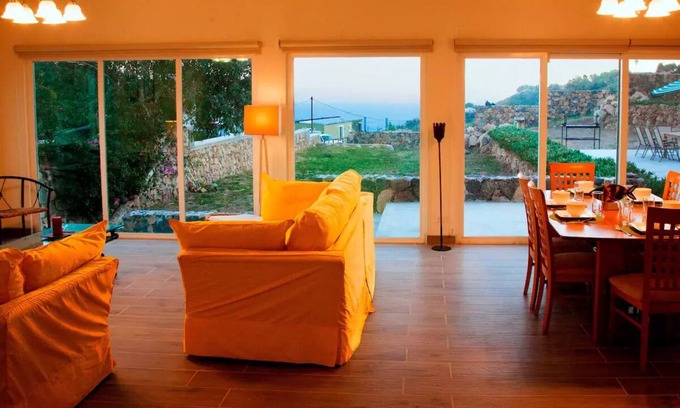 El Sauzal House | Beautiful Ocean views at Quinta la Mexicana 10 pplnn