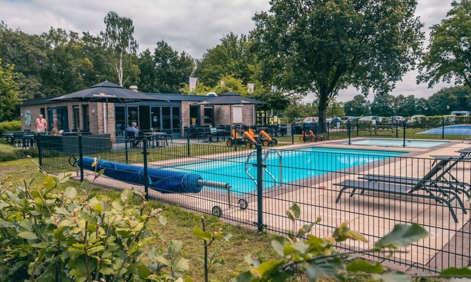 IJhorst House | Beautiful private villa for 6 people with WIFI, pool, TV and terrace