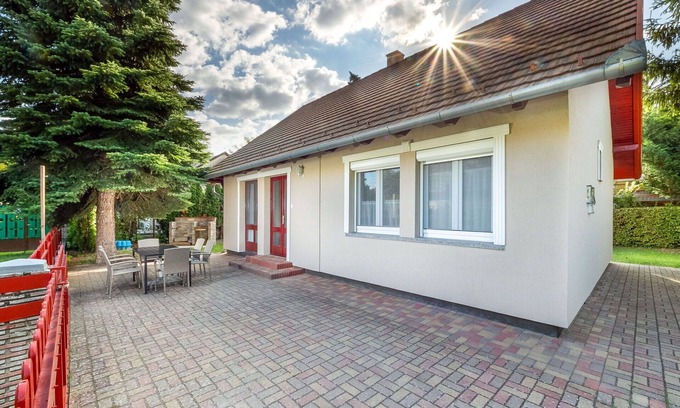 Balatonmariafurdo House | Beautiful private villa for 6 people with TV and terrace