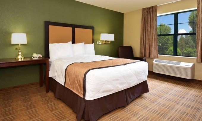 Fairvilla Apartment | Beautiful Studio apartment (420714) by Houzlet