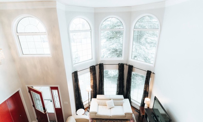 Northeast Edmonton House | Beautiful Vacation spot