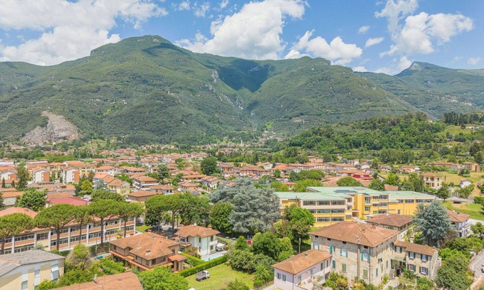 Stazzema House | Beautiful villa for 4 people with WIFI, TV and terrace