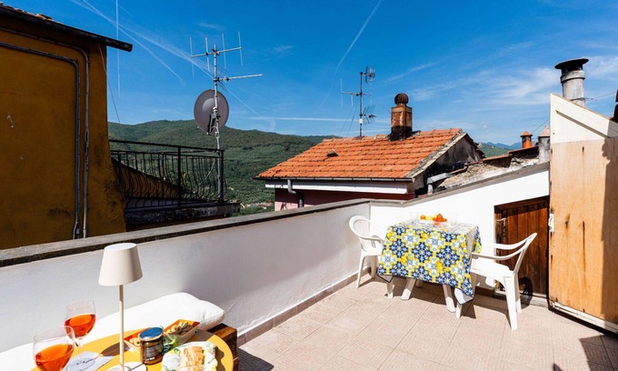 Gazzelli House | Beautiful villa for 4 guests with WIFI, A/C, TV, terrace, pets allowed and panoramic view