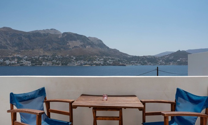 Telendos Bed & Breakfast | Bed and Breakfast 'King Studio No 9' with Sea View, Wi-Fi and Air Conditioning