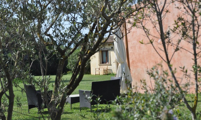 Olbia Bed & Breakfast | Bed and breakfast Pubulos