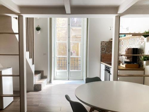 Naples City Centre House | BELLANTONIA