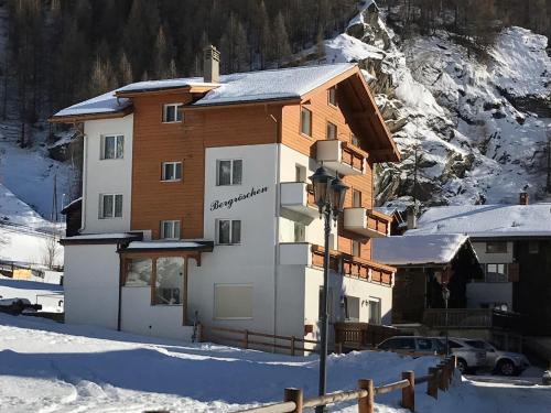 Saas Grund Apartment | Bergröschen