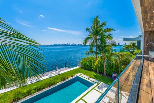 North Bay Village Villa | Best Bayfront View New construction w pool