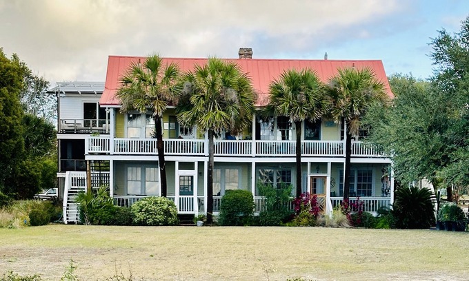 Sullivan's Island Condo | Best Sunsets on Sullivans- Beachfront- Top Floor