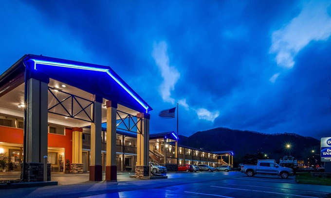 Maggie Valley Hotel | Best Western Mountainbrook Inn