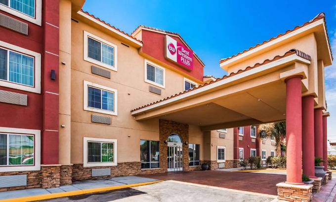 Brawley Hotel | Best Western Plus Main Street Inn