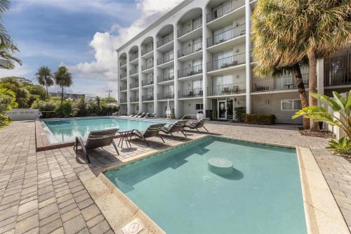 North Miami Hotel | Best Western Plus North Miami-Bal Harbour