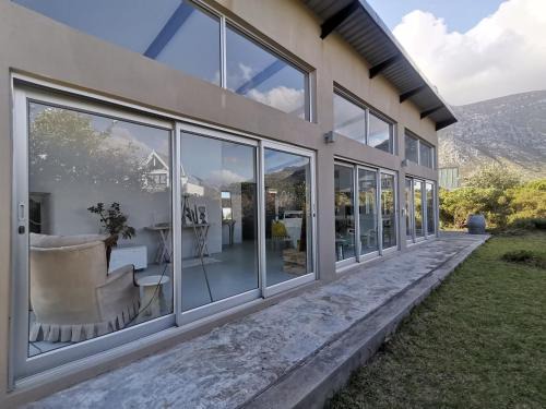 Betty's Bay House | Betty's Bay Cottage