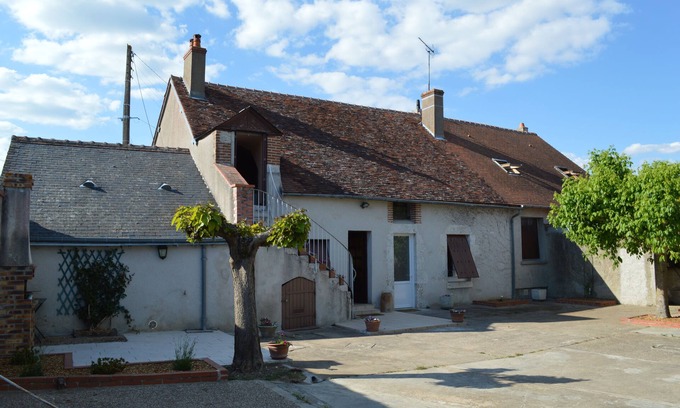 Suevres House | Between Loire and Castles