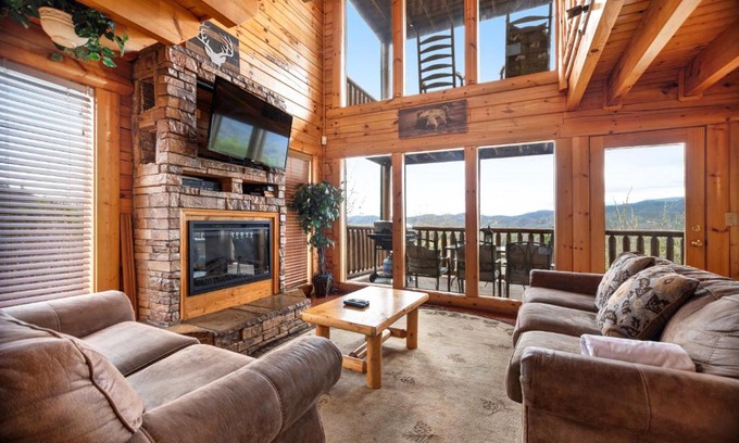 Gatlinburg - Pigeon Forge House | Beyond Expectations