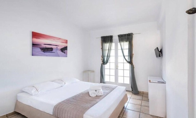 Perissa Apartment | BH848 - C - Room Santorini